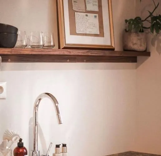 Вилла Spacious With View - 5br - Free Parking - Great Wi-fi