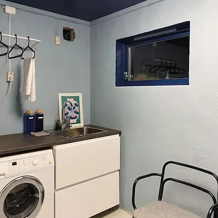 Spacious With View - 5br - Free Parking - Great Wi-fi فيلة برغن