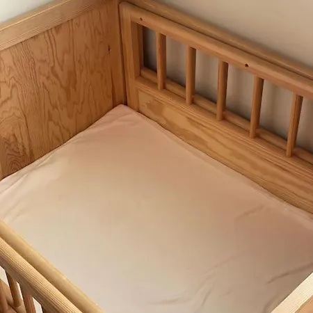 Spacious With View - 5br - Free Parking - Great Wi-fi